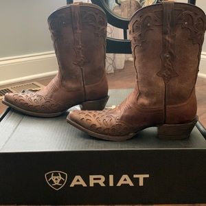 Ariat cowboy boots